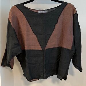 Vintage Tommy Hilfiger 100% LINEN GEOMETRIC Black and Brown Blouse